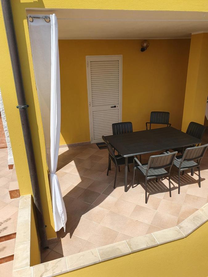 Apartament Yellowhouse Cala Gonone Zewnętrze zdjęcie